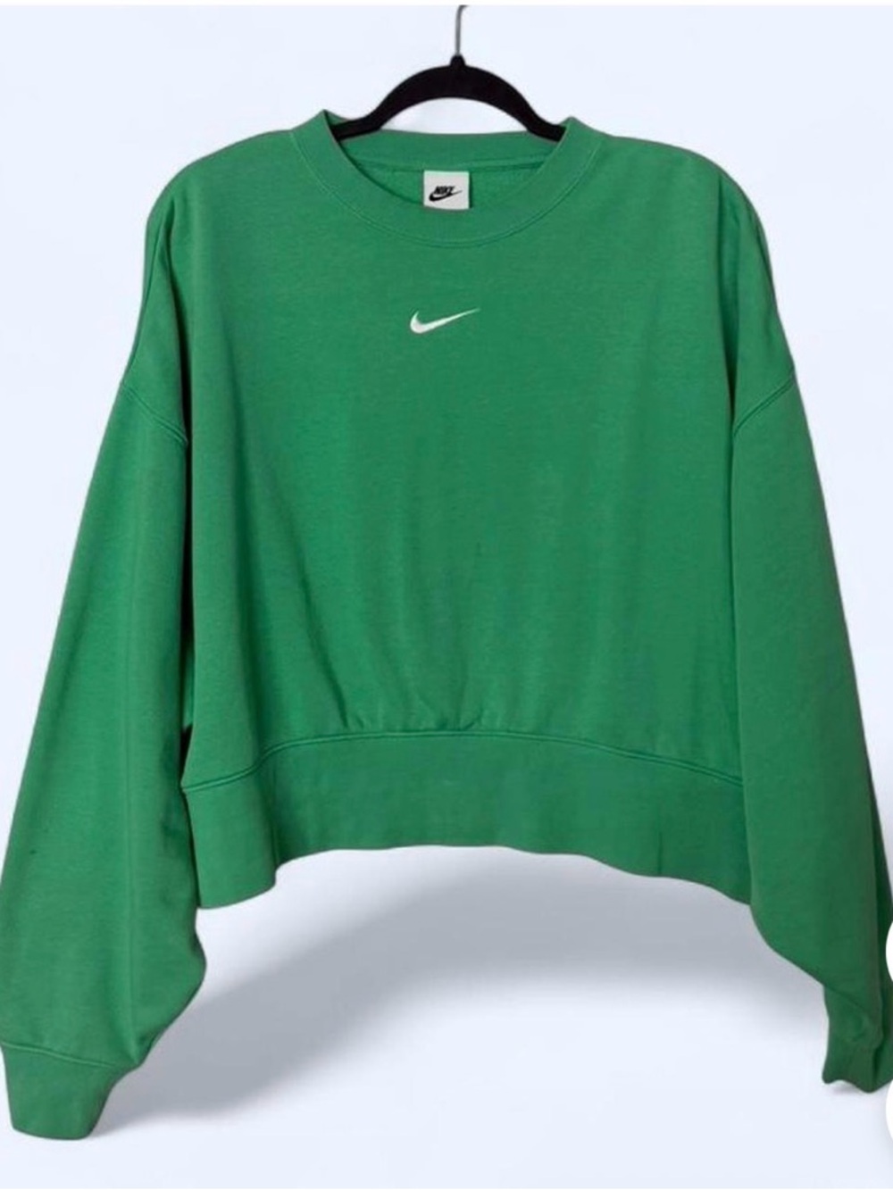 Nike Women’s Green Crewneck Sweatshirt